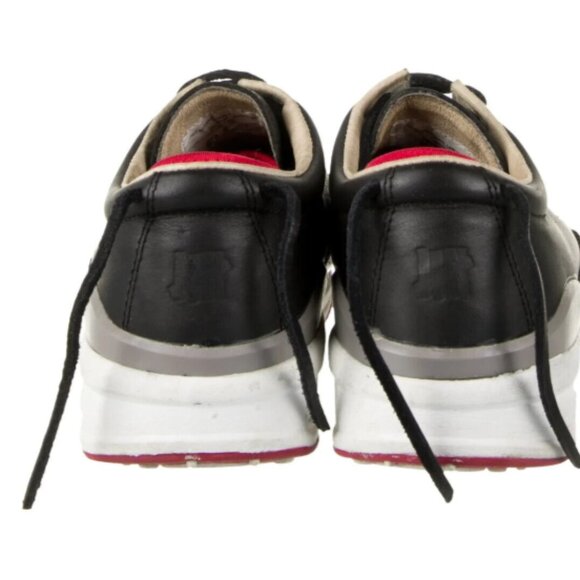 Visvim x Undefeated Black sneaker - Picture 3 of 5